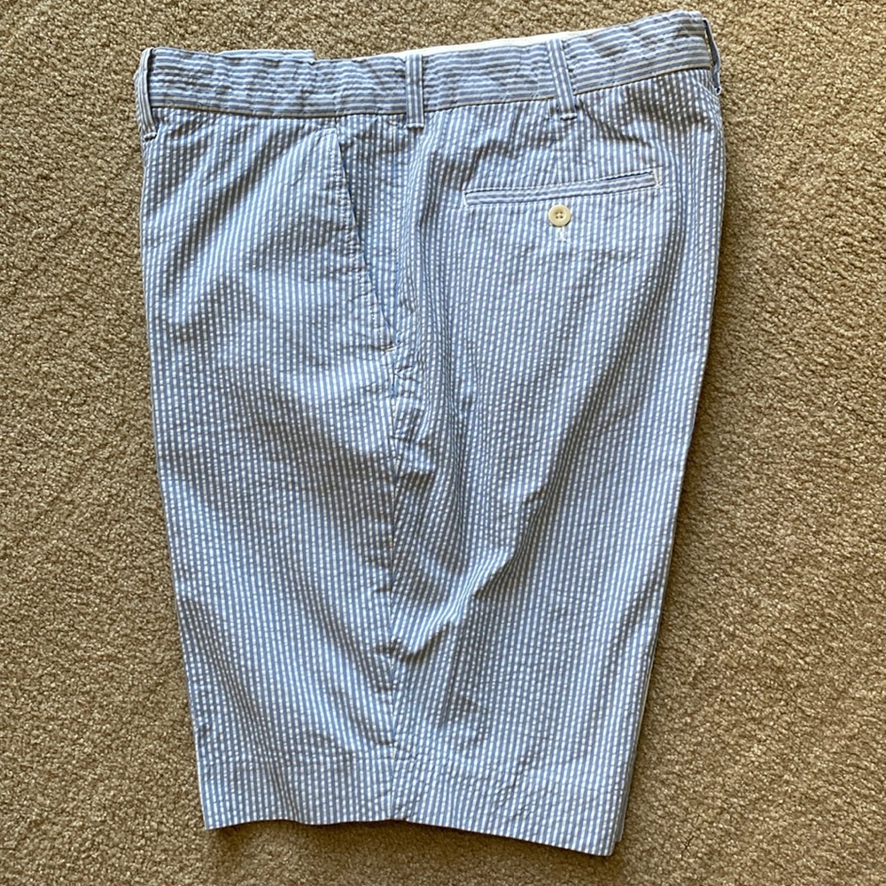 NWOT Men’s Polo classic blue and white seersucker shorts